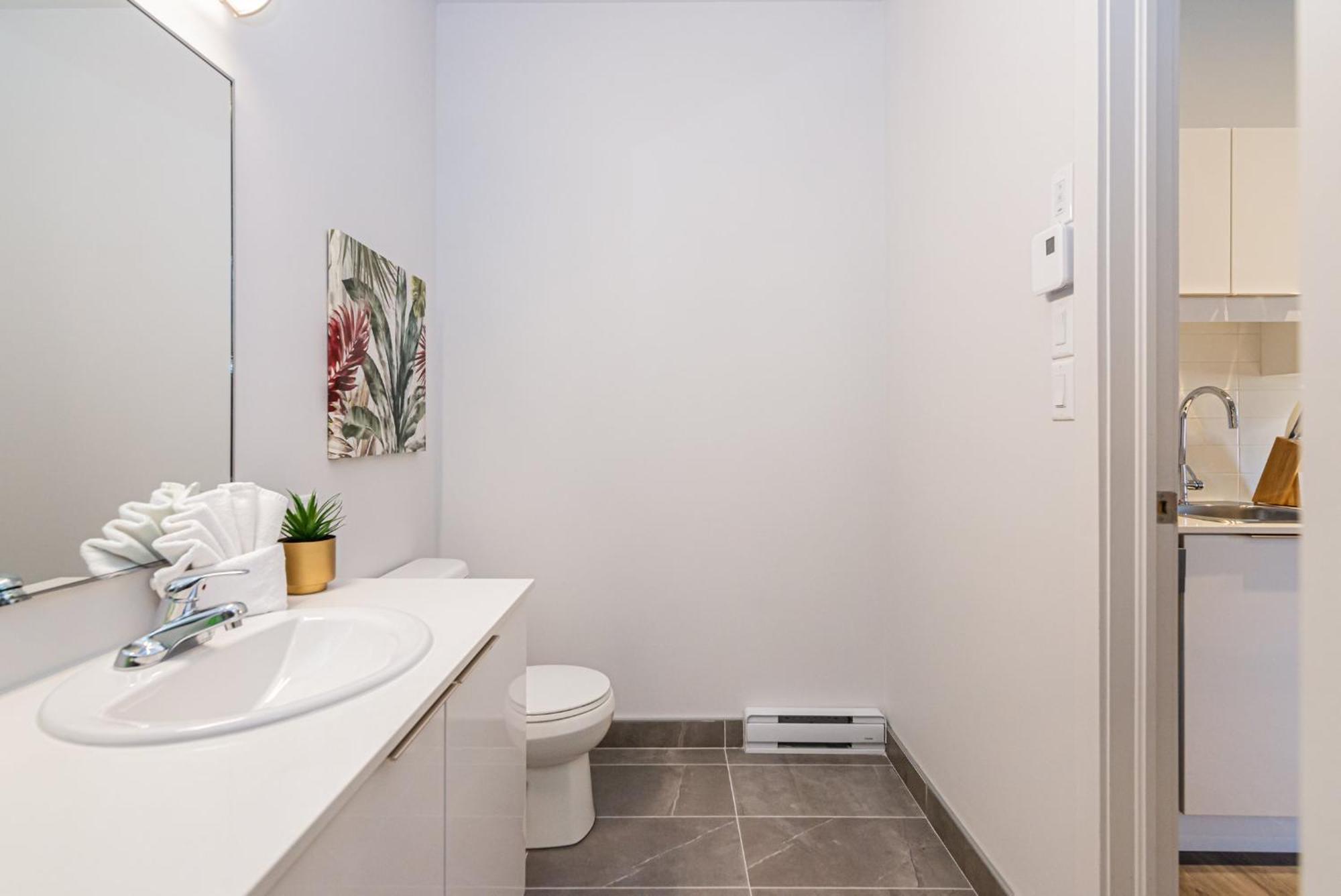 Wonderful New Studio Close To Mount Royal By Den Stays Montréal Quarto foto