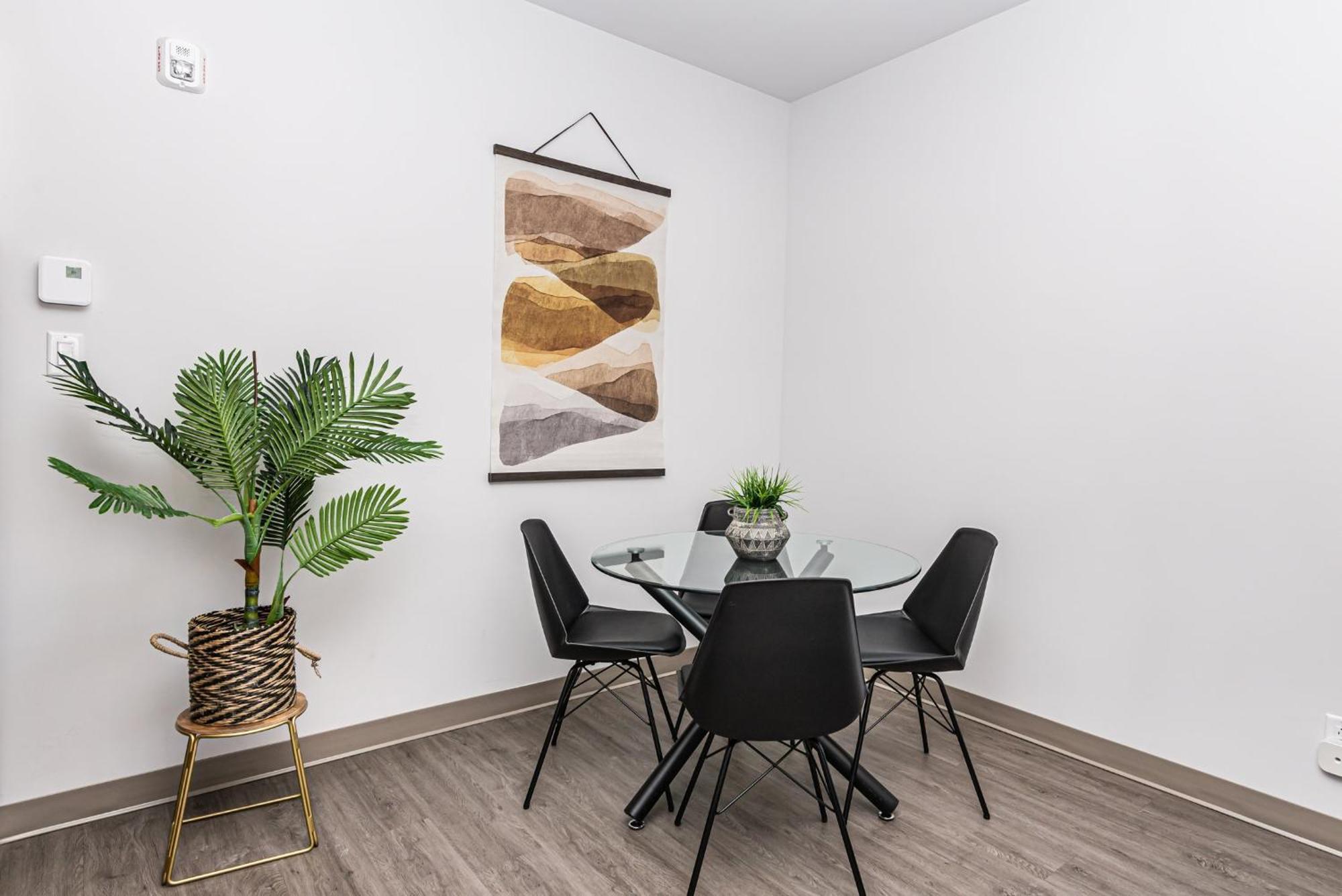 Wonderful New Studio Close To Mount Royal By Den Stays Montréal Quarto foto